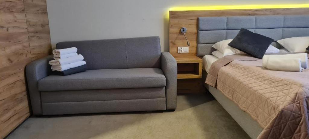 Aparthotel Apartamenty Czarna Gora 130 Sienna  Esterno foto