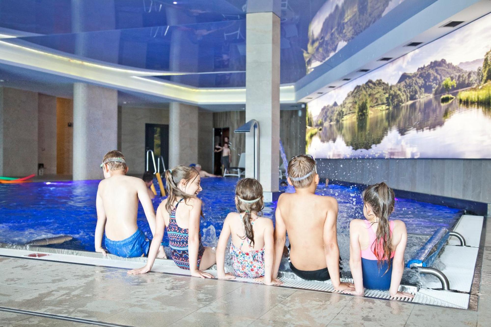 Aparthotel Apartamenty Czarna Gora 130 Sienna  Esterno foto