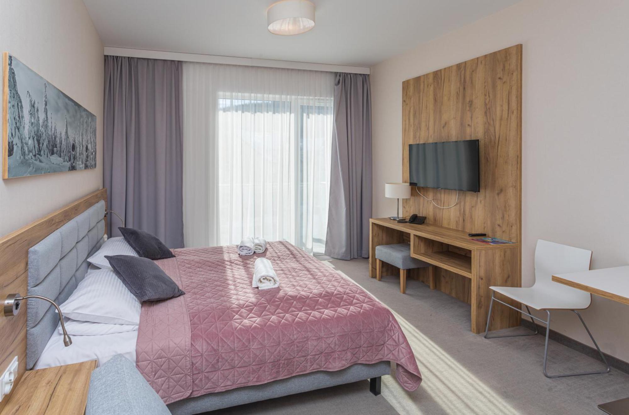 Aparthotel Apartamenty Czarna Gora 130 Sienna  Esterno foto